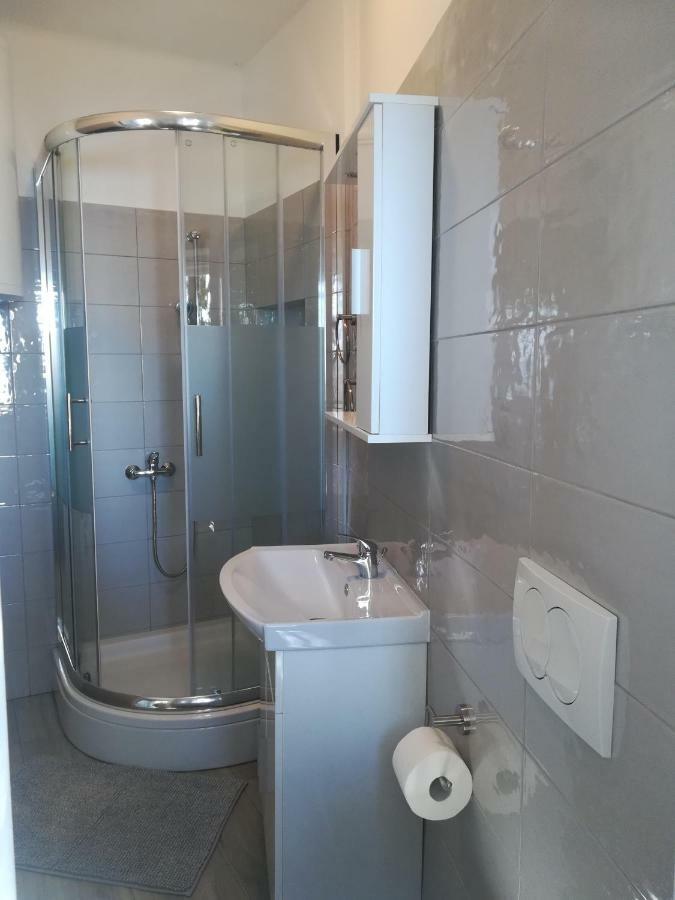 Studio Apartman Arni ริเยกา ภายนอก รูปภาพ